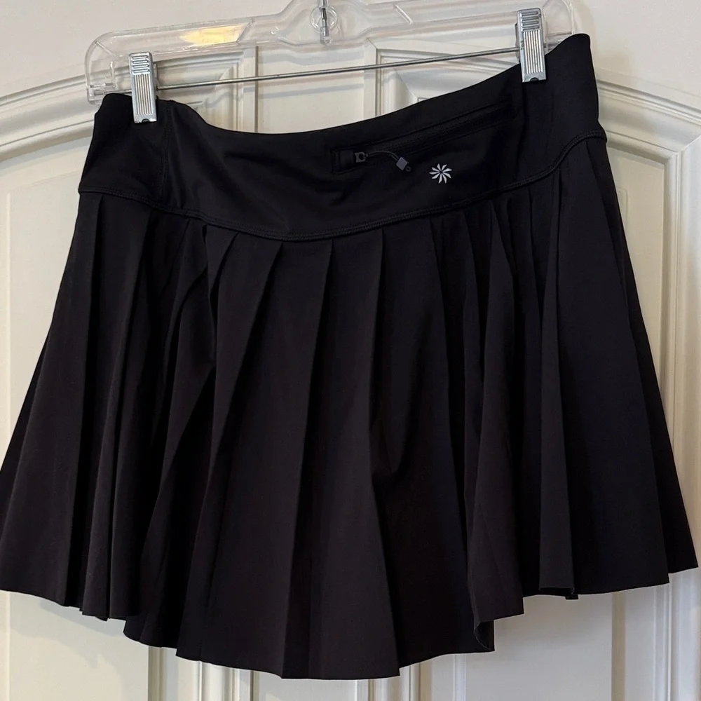 Athleta levitate skort size L